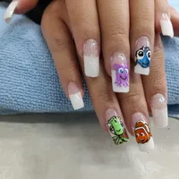 img of Uñas acrílicas: Técnica Perfect French